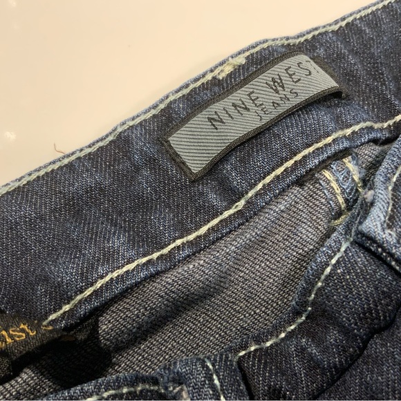 Nine West Crop Jean Shorts - Picture 3 of 3